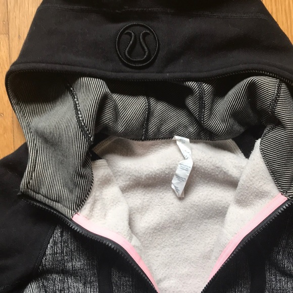 Lululemon Space Scuba Hoodie - Picture 4 of 4